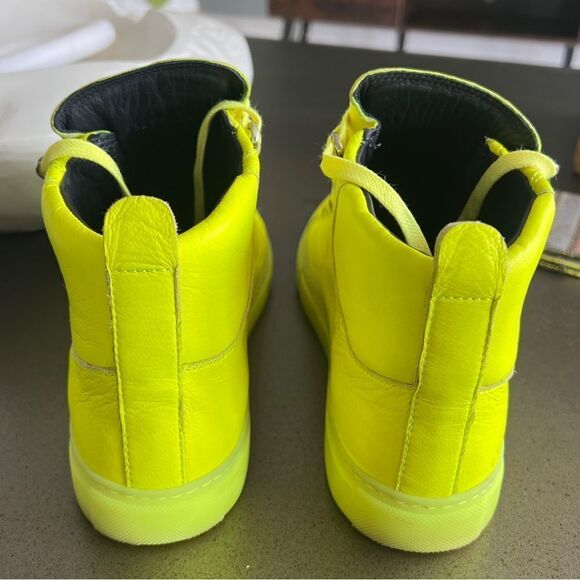 BALENCIAGA Iconic Arena Leather Woman High Top Sneaker Neon Color Size 38. - Picture 4 of 8